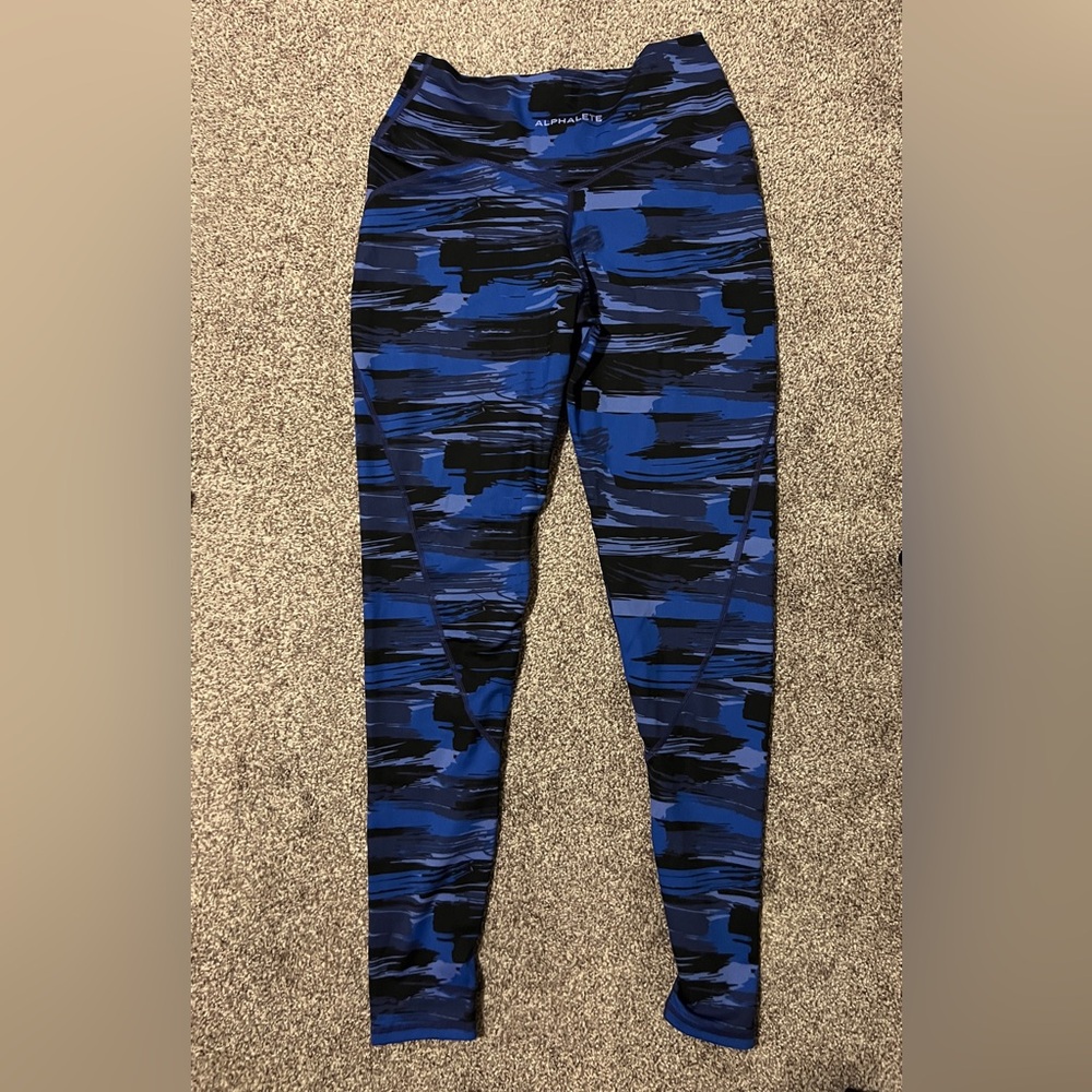 Alphalete Leggings - Picture 4 of 6